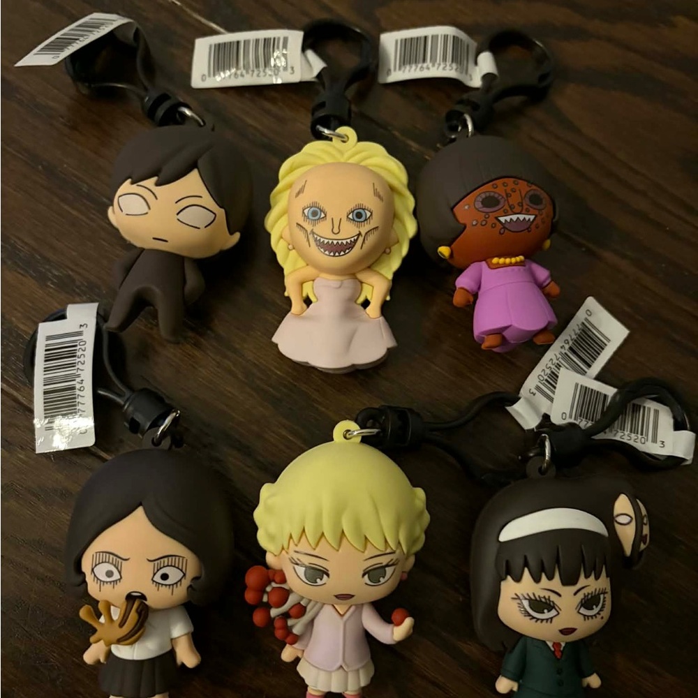 Monogram Junji Ito Bag Clips 3D Figural Tomie Mystery Anime Horror LOT OF 6✅